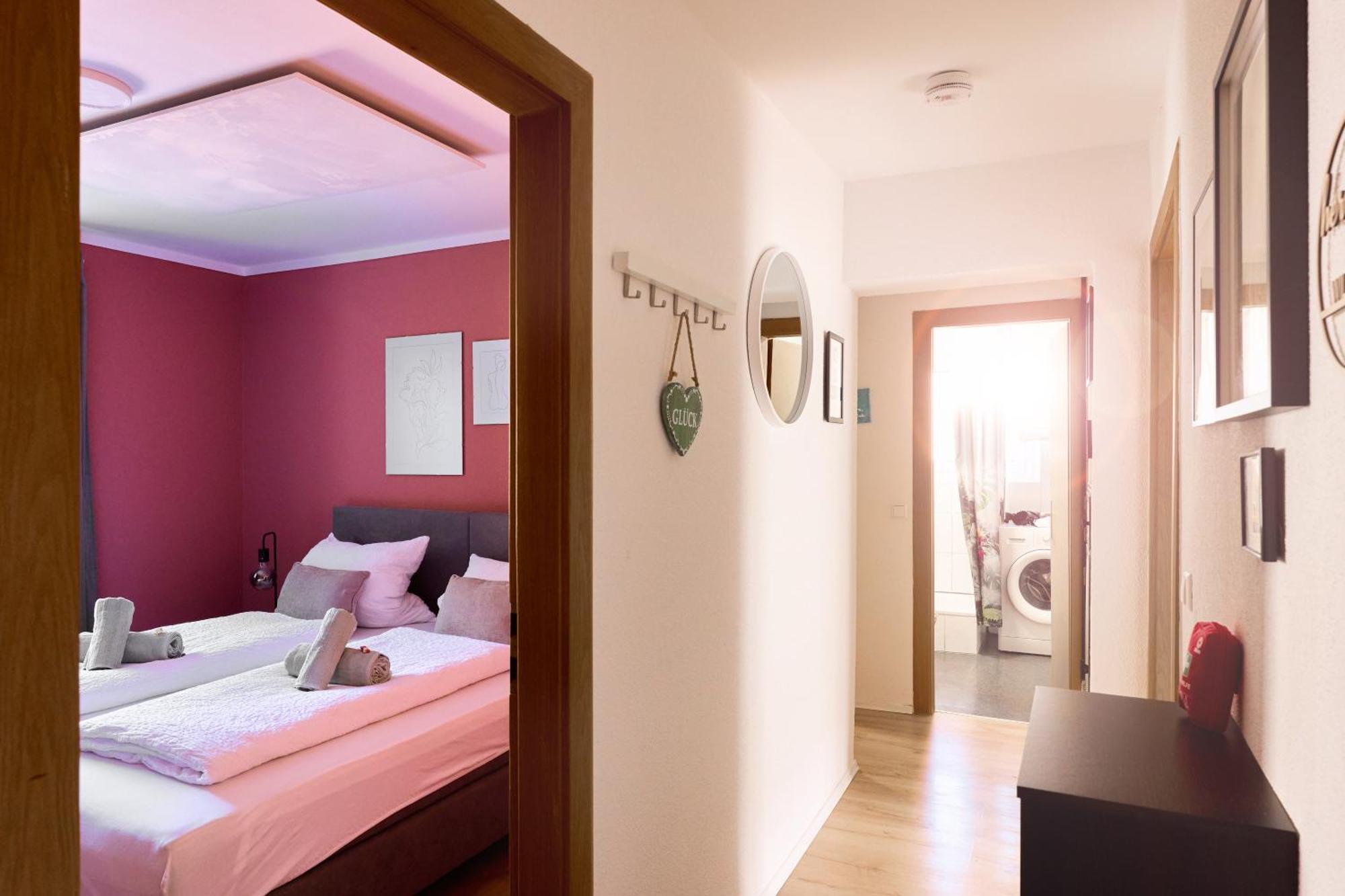 Dreams, 3 Schlafzimmer, Parkplatz, Stadtzentrum Neu-Ulm Zewnętrze zdjęcie